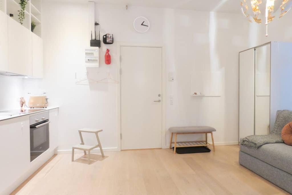 Exquisite Apartment, Most Convenient Location, Apt 5. โคเปนเฮเกน ภายนอก รูปภาพ